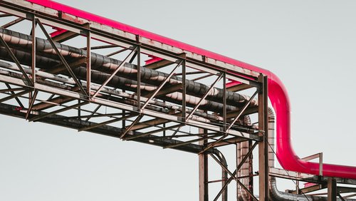 Structure