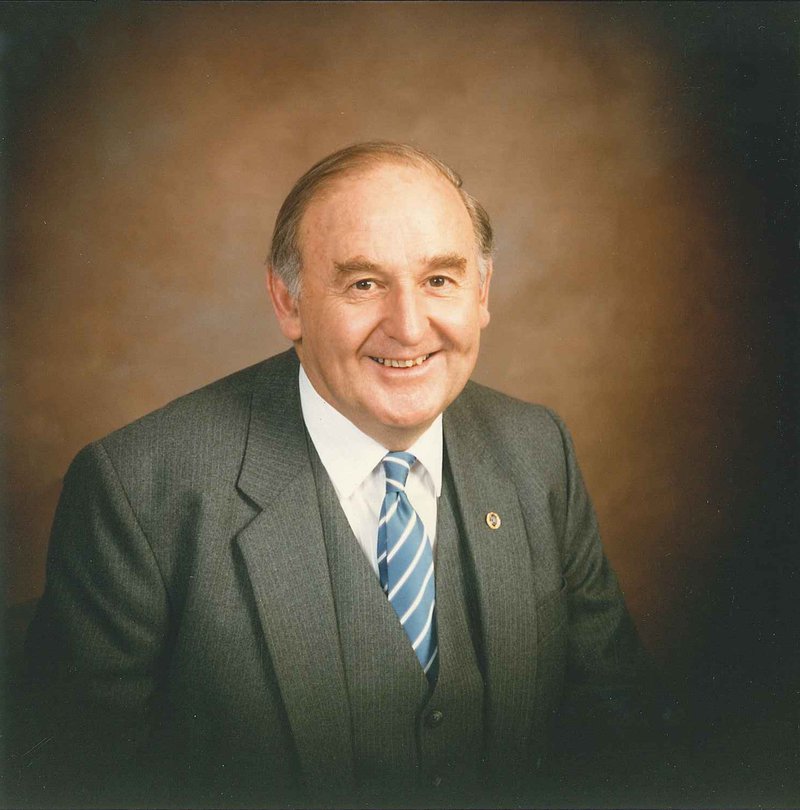 Ken Shores