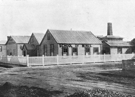 Thames School Mines